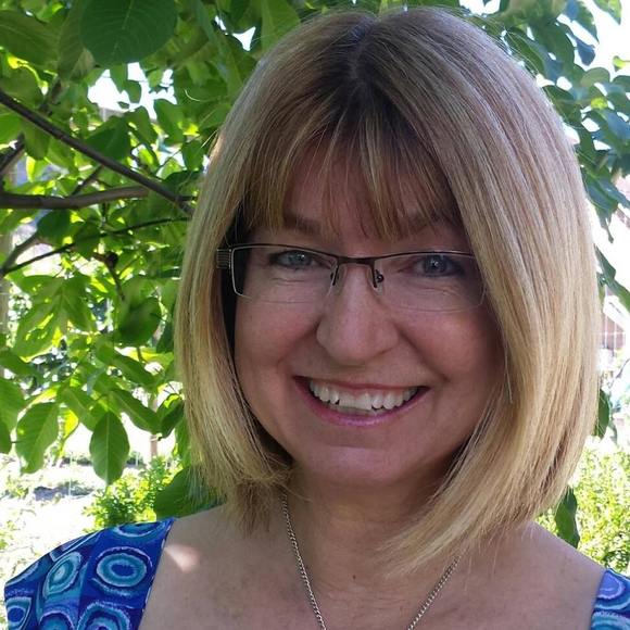 Meet your Posher, Wendy - Picture 1 of 1